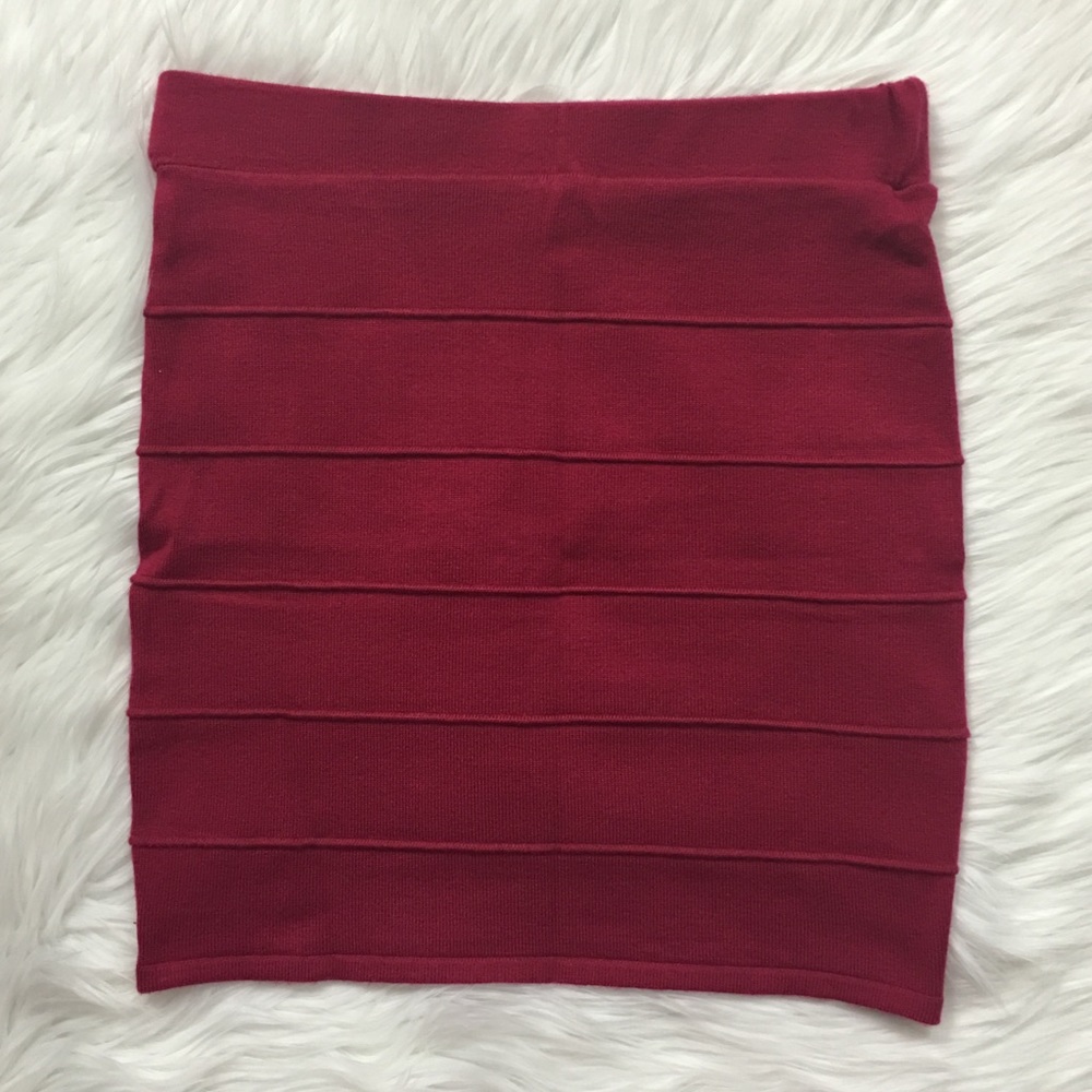 Fitted High Waisted Skirt
